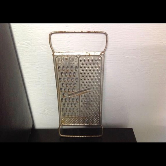Vintage Antique Rustic All In One Vegetable Grater - Picture 1 of 6